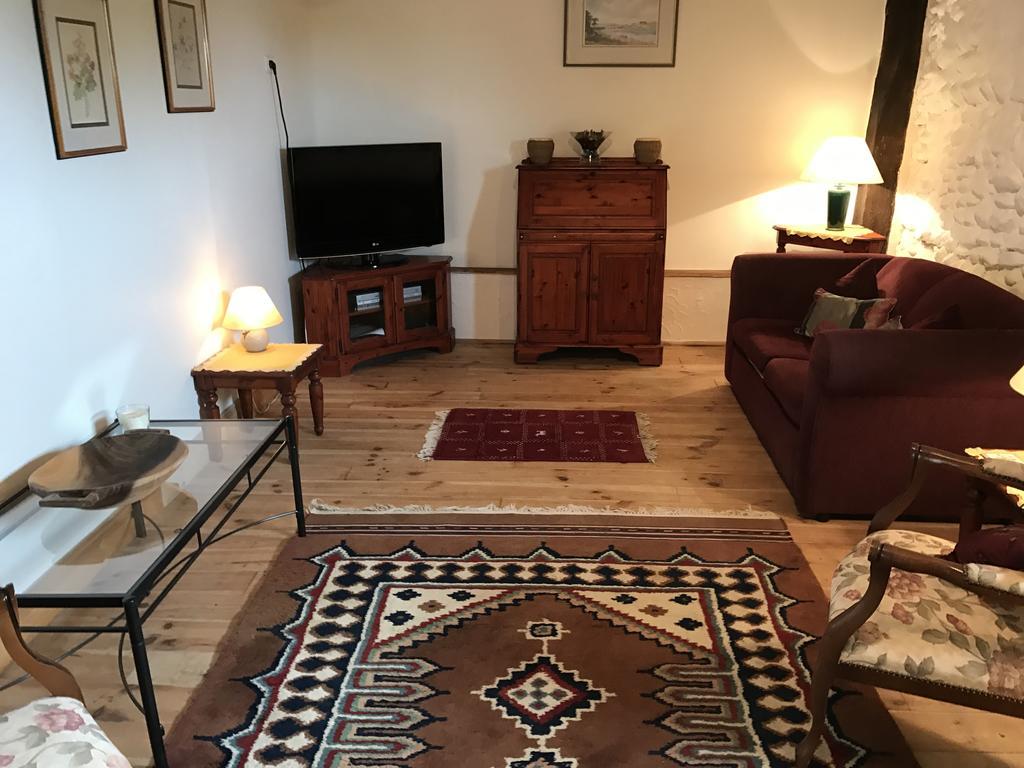 Gite Du Paradis Vieuzos Exteriör bild